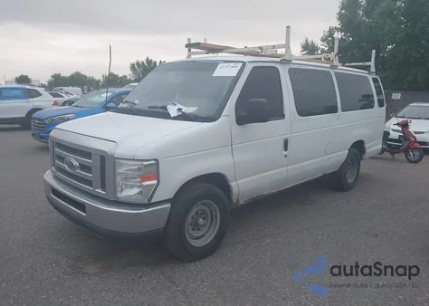 2013 Ford Econoline E350 Super Duty Wagon z USA, uszkodzony, nr VIN 1FBSS3BS0DDB18166